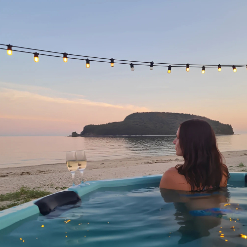 Индивидуальная перезагрузка на берегу заповедной бухты Петрова