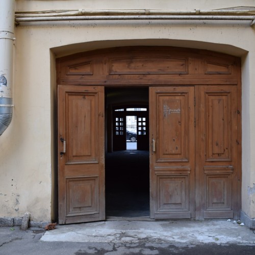 Остров, который не смог: первый центр Петербурга сквозь 300 лет