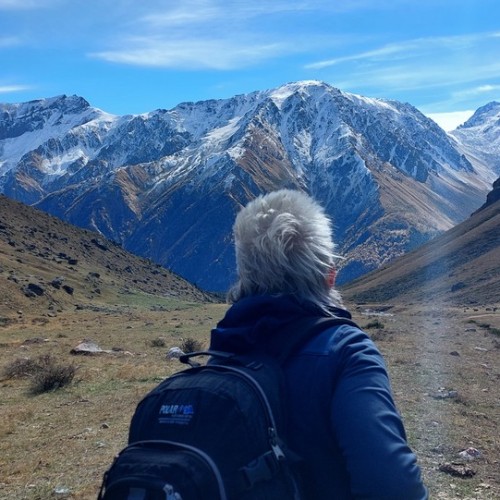 Треккинг в Чегемском ущелье без рюкзаков с проживанием в гостевом доме (всё включено)