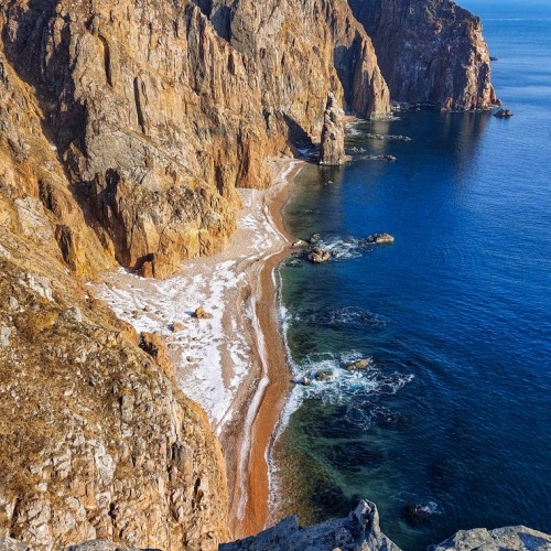 Фотоприключение из Владивостока: остров Шкота, морская ферма