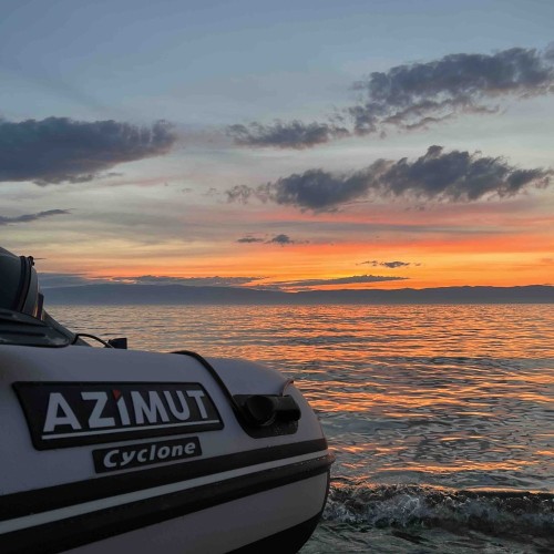 Экстрим-экспедиция на лодке вокруг Ольхона и рыбалка на Байкале только для вас