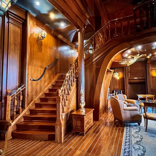 Константиновский дворец в Стрельне (из Петербурга)