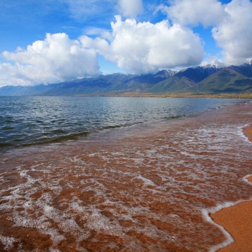 Природа и места силы Бурятии у берегов Байкала: путешествие в мини-группе (всё включено)