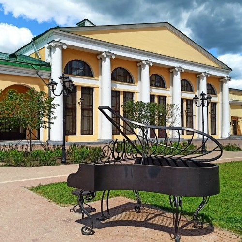 По следам русских классиков: Константиново, Ясная Поляна и Мелихово