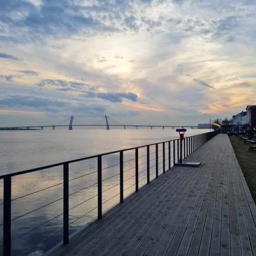 Новый облик Петербурга: от «Лахта-центра» до копии корабля петровского времени