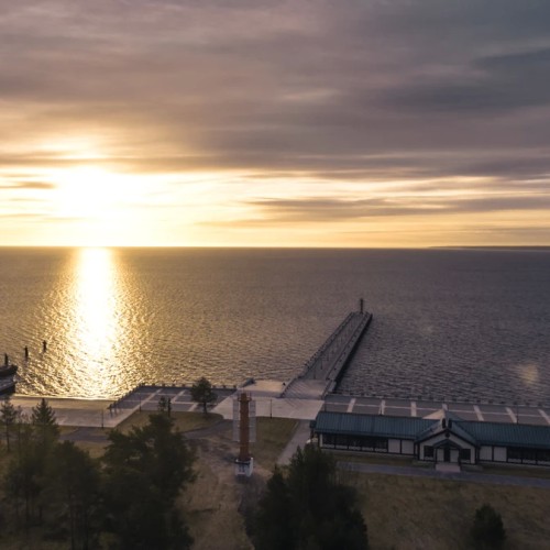 Остров-монастырь Коневец: на страже красоты и покоя