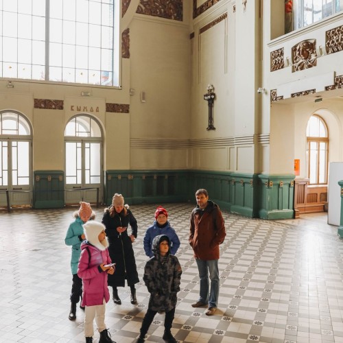 Квест-экскурсия по Витебскому вокзалу в Петербурге