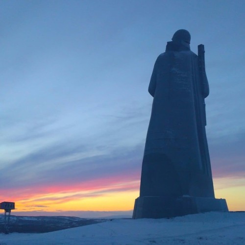 Териберка, Мурманск и деревня саамов: приключения на Кольском с поездкой за сиянием и поиском китов