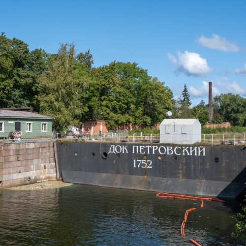 Понять величие Кронштадта