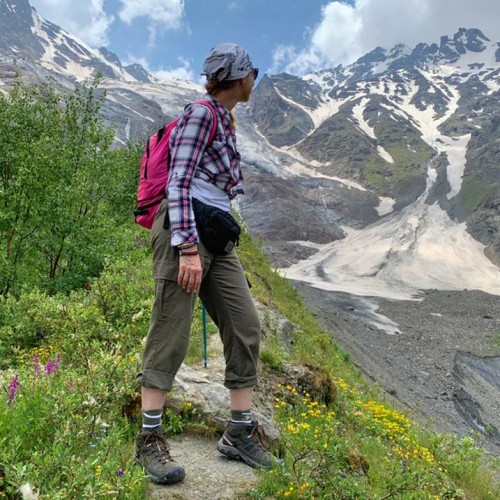 Треккинг в Цейском ущелье налегке с проживанием в гостинице (всё включено)