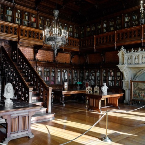 Квест для детей «Деревянные сказки Эрмитажа»