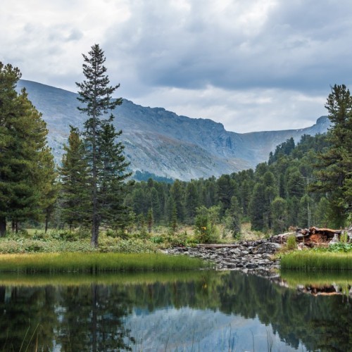 Насыщенная поездка в инопланетный край: сплав по Катуни, Телецкое озеро и долина Чулышман