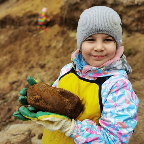 За окаменелостями музейного уровня в Ярославскую область с палеонтологом