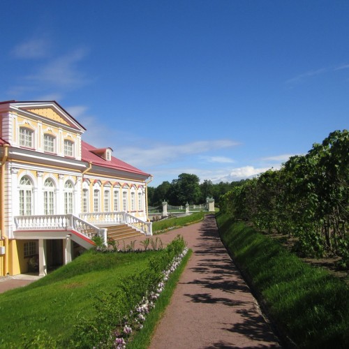 Императорские резиденции: Ораниенбаум (Ломоносов)