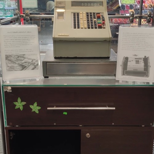 Сытная экскурсия по старейшему рынку Петербурга — с пирожками и чаепитием