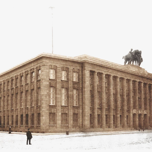 Архитектура и легенды Исаакиевской площади