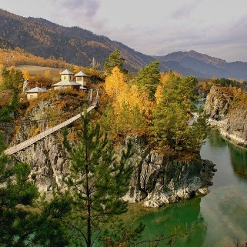 Затаив дыхание: тур по захватывающим алтайским достопримечательностям