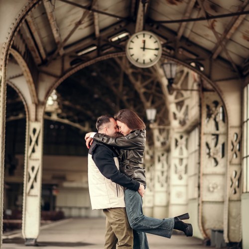 Фотосессия на Витебском вокзале в Петербурге