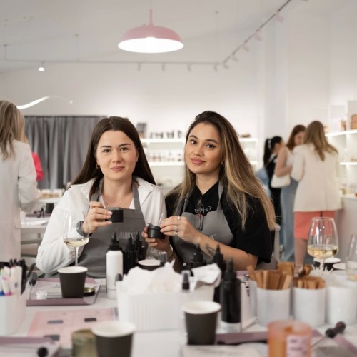 Из Питера с любовью: мастер-класс по изготовлению ароматических свечей