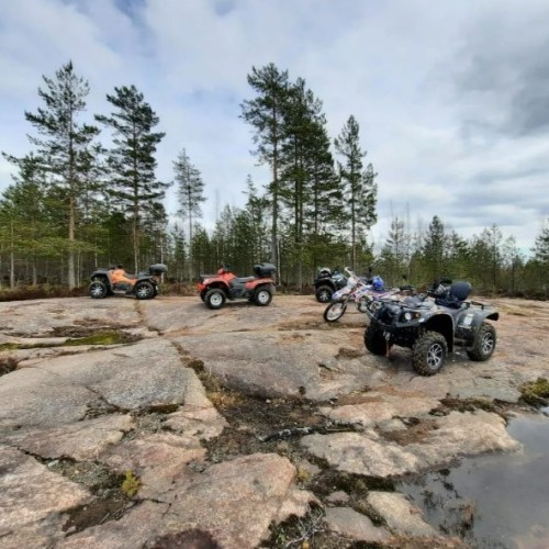 Активный тур в Карелии с размещением в глэмпинге: водные развлечения, квадроциклы и прогулки
