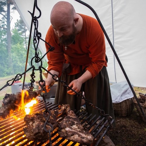 Дорогами викингов: мужской поход по Ладоге на драккаре (всё включено)