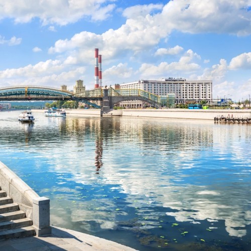 Круговой маршрут от причала «Киевский» — на теплоходе «Флагман»