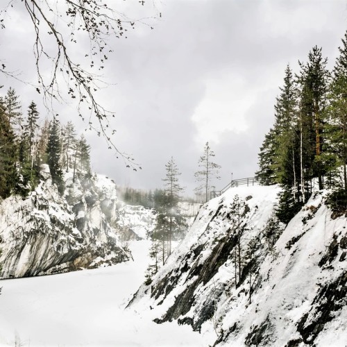 Карелия из Санкт-Петербурга: водопады, Рускеала и тот самый ретропоезд