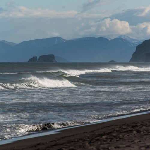 Большое путешествие по Камчатке: вулканы, глэмпинг в Мёртвом лесу и круиз в бухту Русская