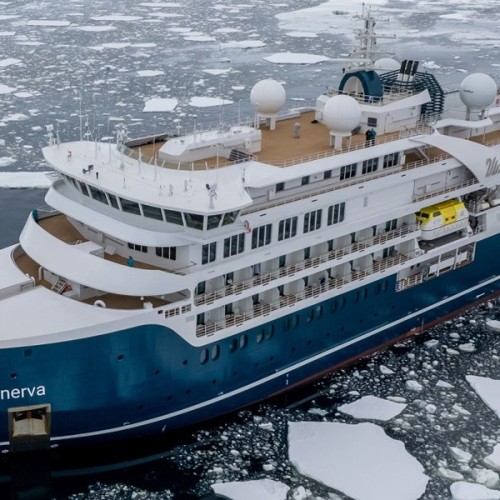 VIP-круиз с экспертами и музыкантами от Камчатки до Чукотки (всё включено)