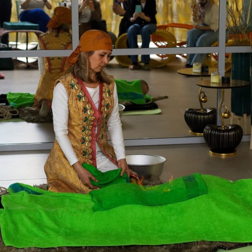 Прогулка по Абакану + этнический спа-ритуал «Ағазы Чазыда» («Степная яблоня»)