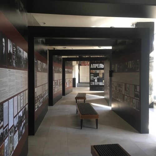 Едем с таксой по ленинским местам Петербурга