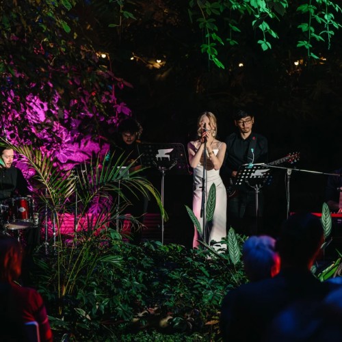 Концерт в оранжерее Таврического сада