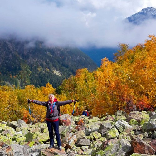 Домбай и Архыз: треккинг налегке с проживанием в гостинице
