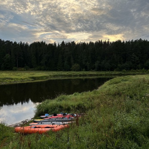 Детокс на Тверце: сплав на байдарках с посещением Торжка и «Василёво»