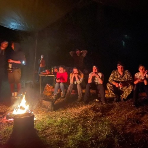 В объятиях Тьмы: лёгкий сплав на байдарках (всё включено)