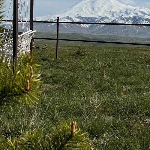 Всё лучшее на Кавказе — для вас: топ-локации, кухня, отдых на источниках, конная прогулка, рыбалка