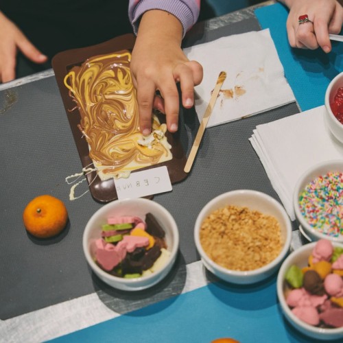 Шоколадный Петербург: истории, мастер-класс и дегустация