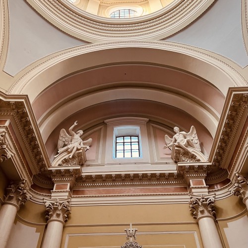 Всемогущий Невский проспект