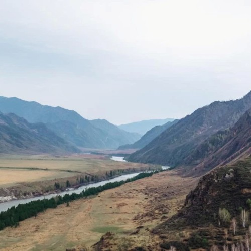 Индивидуально по Алтаю: Чуйский тракт, Гейзерное озеро, «Марсы» и секретные места