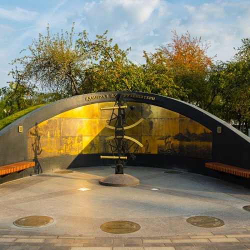 Кронштадт на автобусе: программа максимум