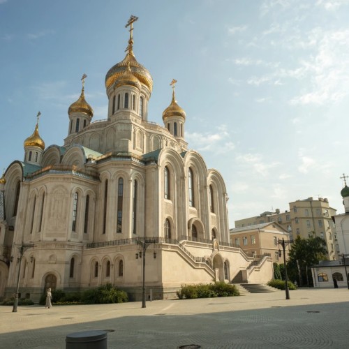«От Богородицы райский уголок»: экскурсия по Сретенскому монастырю с посещением духовной академии