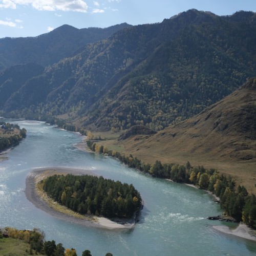Знакомство с Алтаем своей компанией: снежные вершины, кристальные озёра и заповедные тропы