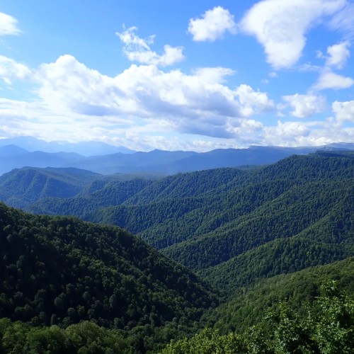 В Адыгею за походами, пещерами и древностями
