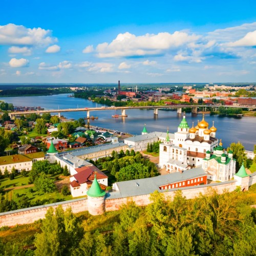 Волжское мини-путешествие только для вашей компании: Кострома, Красное-на-Волге и Плёс