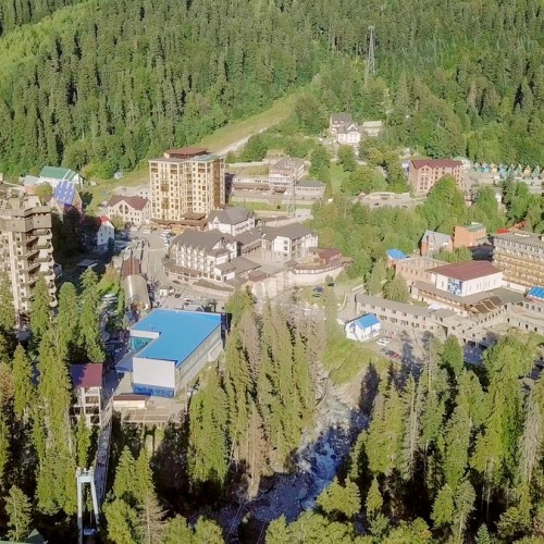 Шоанинский храм и Домбай: поездка из Пятигорска в мини-группе