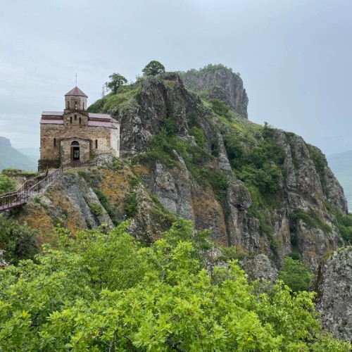Перевал Гумбаши, Шоанинский храм и сказочный Домбай