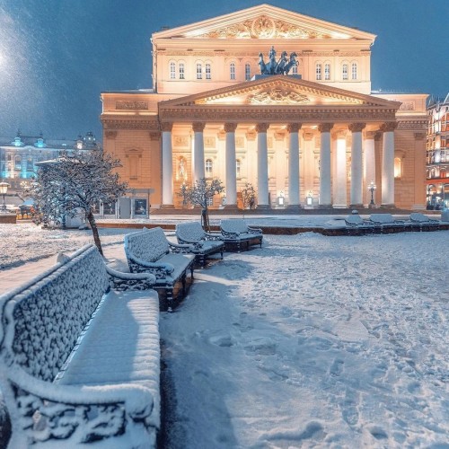 Кузнецкий мост — кузница счастливых людей, или Богатые тоже плачут?