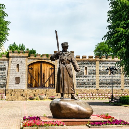 Нескучное знакомство с Владикавказом