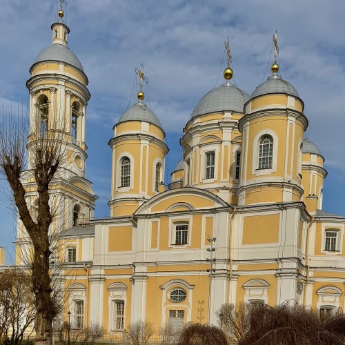 Петербург для жаворонков, или Утренняя прогулка по Петроградской стороне