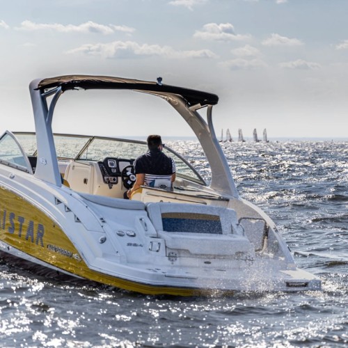 На морском катере — по просторам Невы и Финского залива